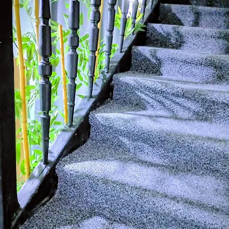 Guesthouse5 Karma369 Hostel